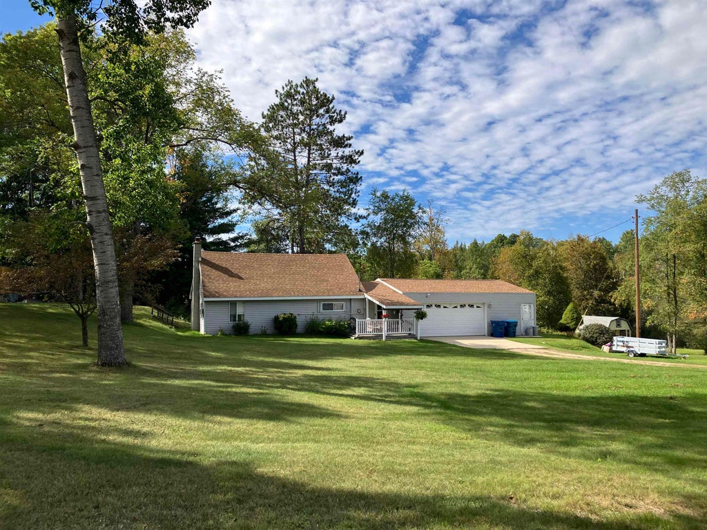 Photo of 5665 N Athey Avenue, Harrison, MI 48625 (MLS # 50223086)