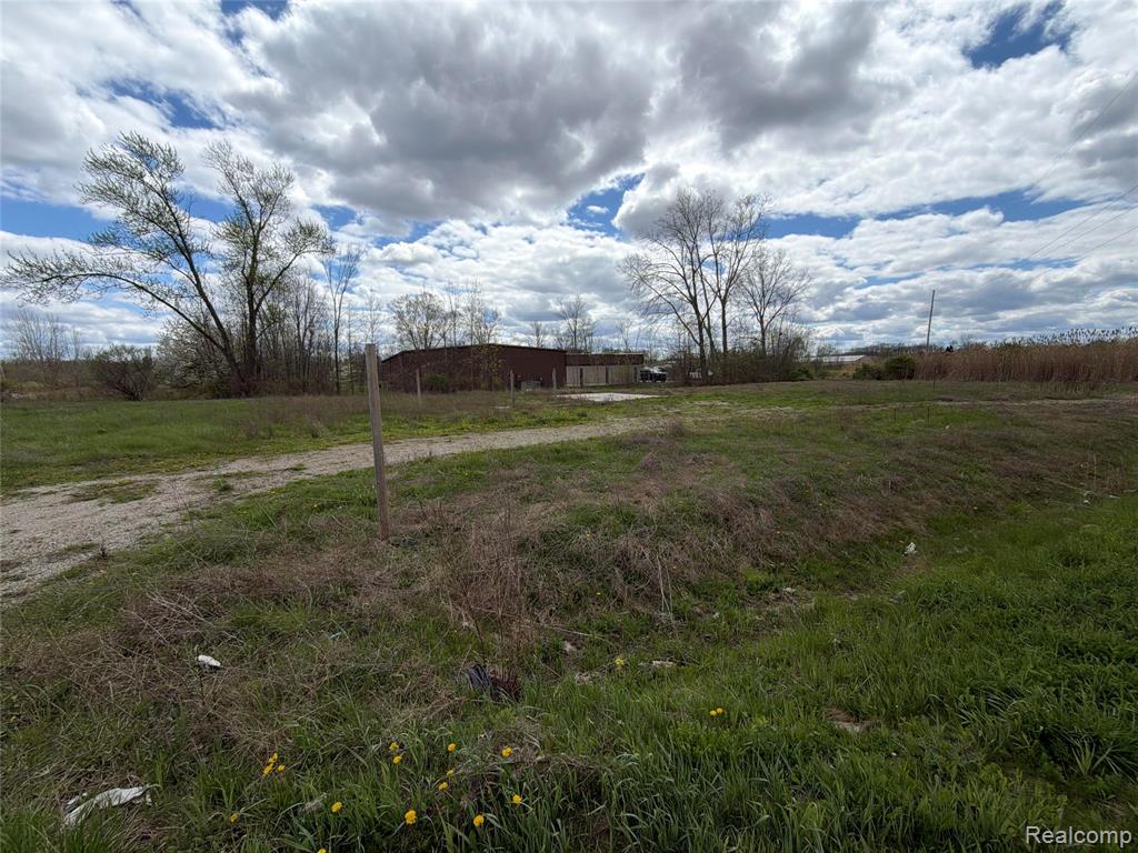 Properties Available 1 - 1 3155 W Thompson Road