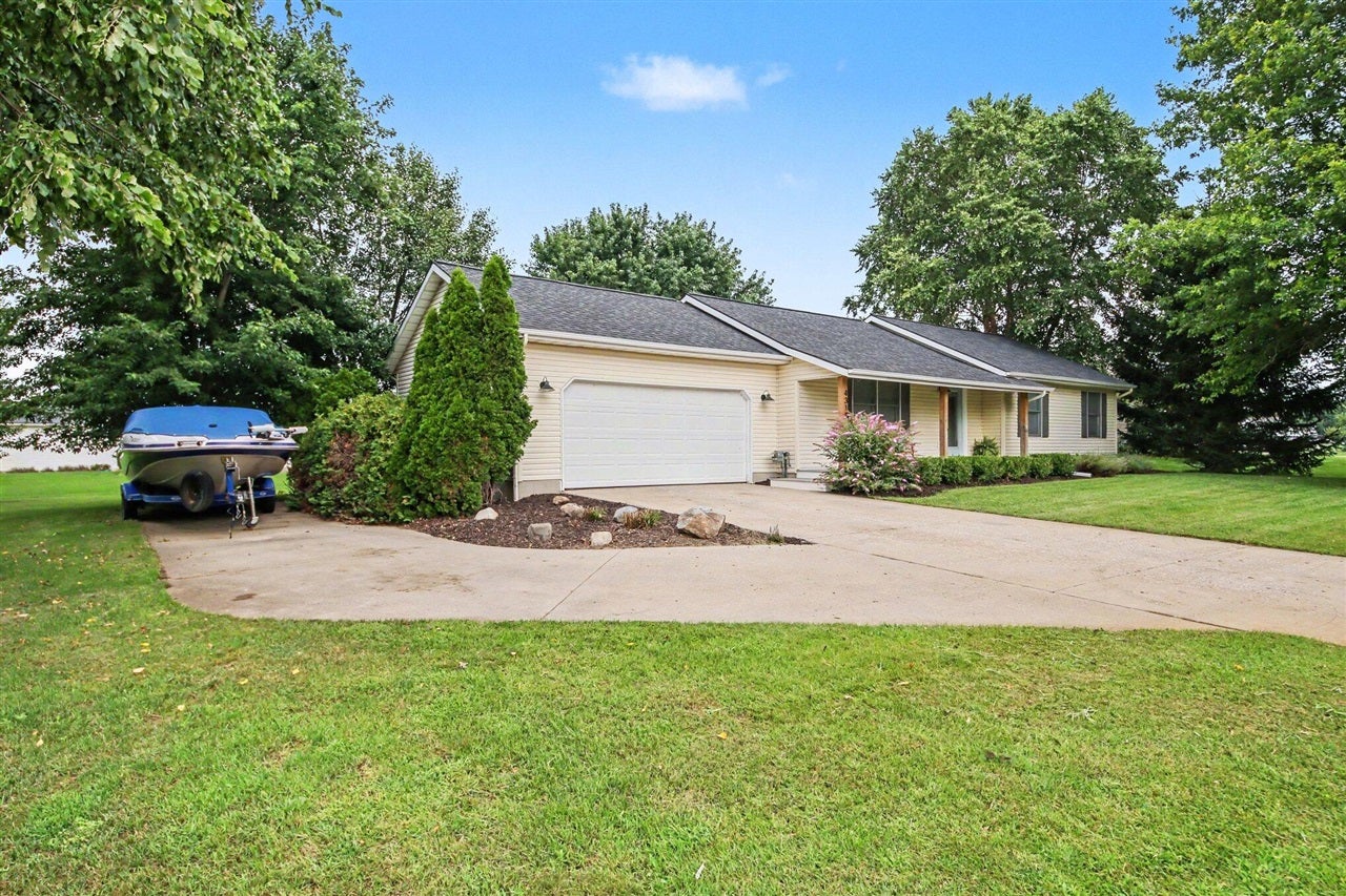 4318 Saturn Drive