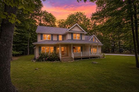 Photo of 1424 Timber Ridge Drive Lot: 41 #Lot: 41, Manistee, MI 49660 (MLS # 80069658)