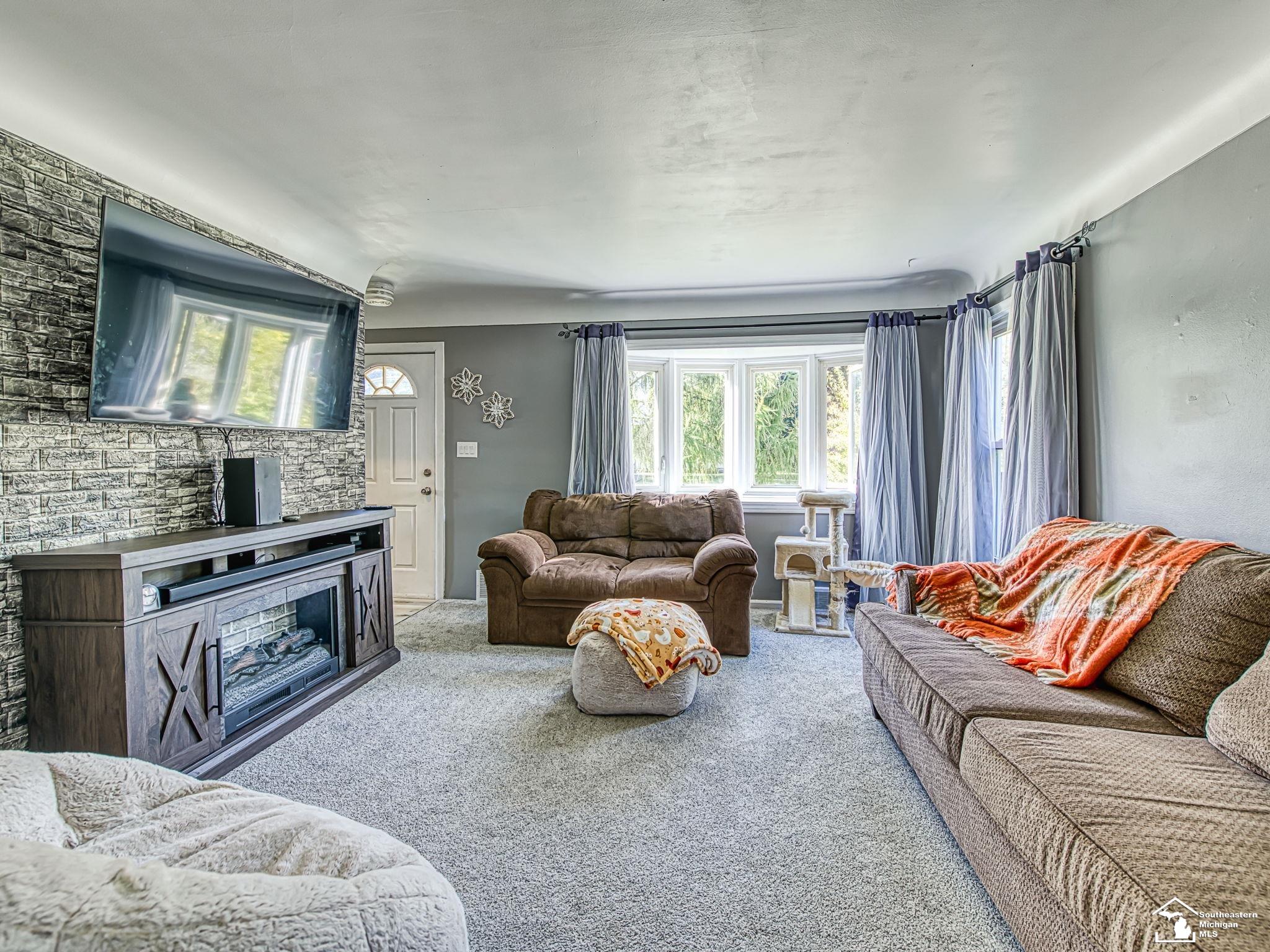 3298 W Albain Road