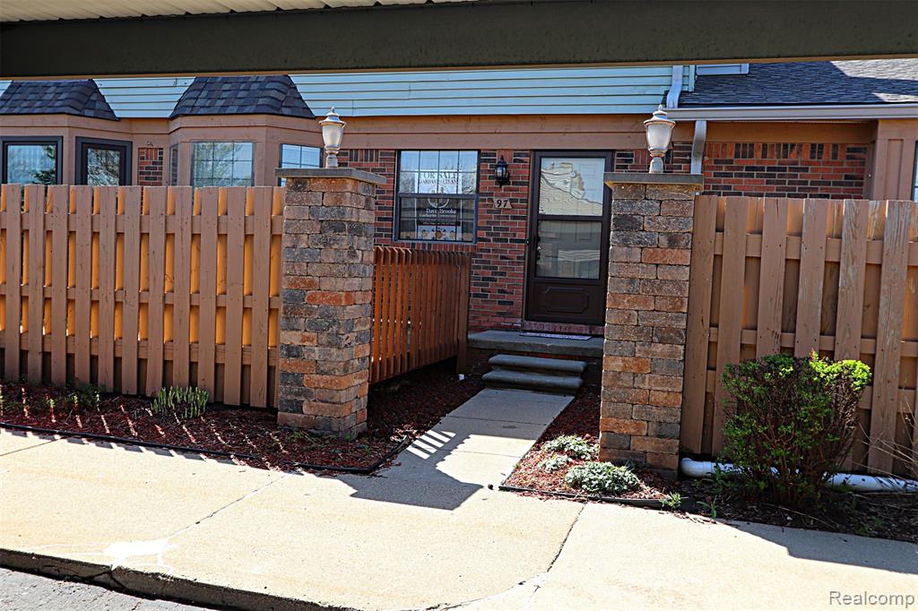 2131 Vine Way Drive 97