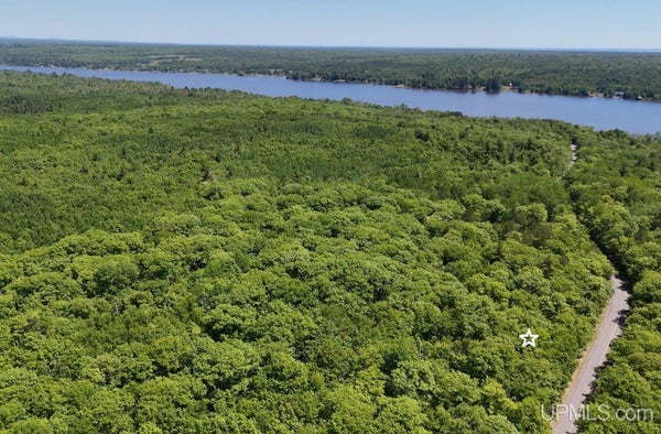 SENTER RD, DOLLAR BAY, MI 49922 - Image efd5d885cd0bc5a0a95ea3625f3b42ae/1153292304