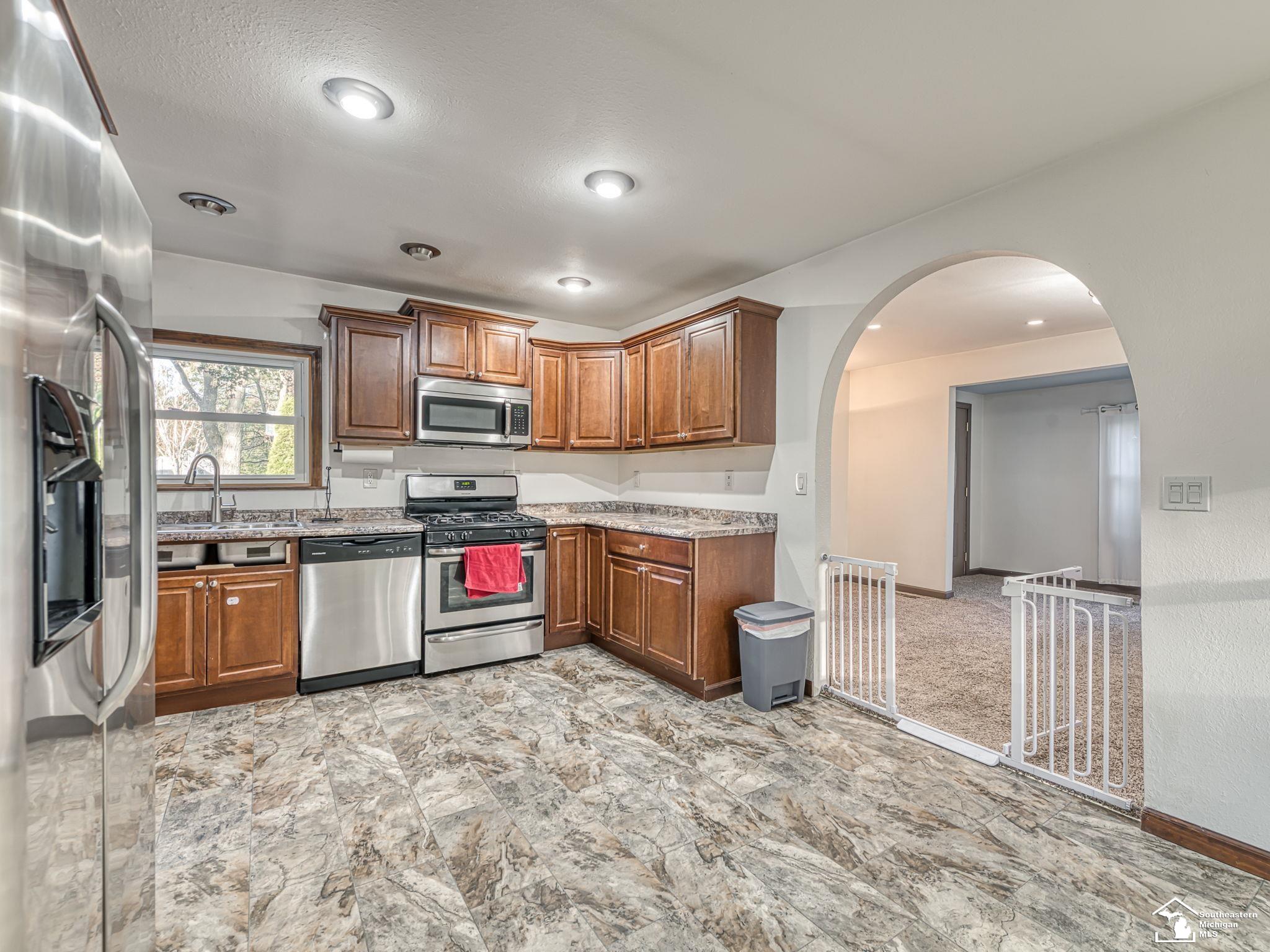 3501 W Erie Road