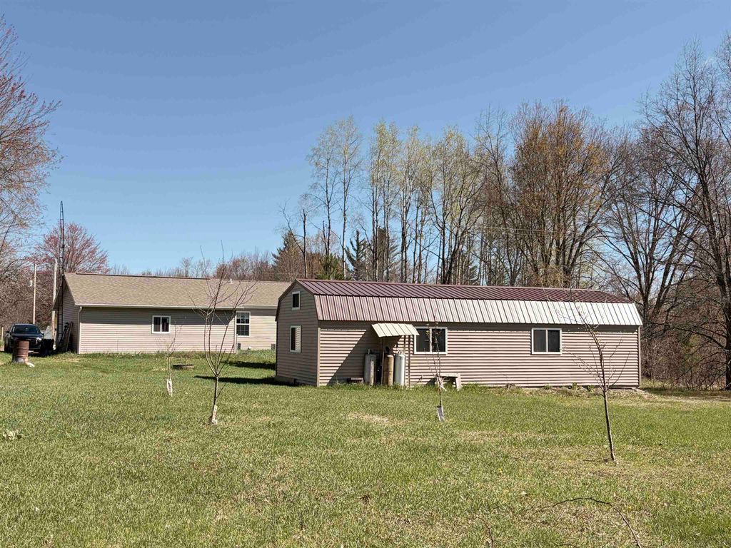 Photo of 2020 E Long Lake Road, Harrison, MI 48625 (MLS # 50206207)