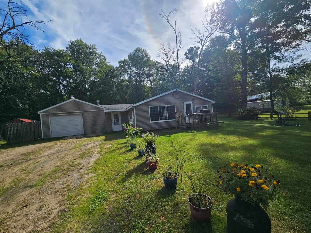 Photo of 4259 E Townline Lake Road, Harrison, MI 48625 (MLS # 50222158)