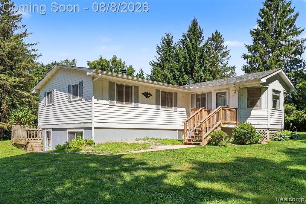 6095 Tipsico Lake Road
