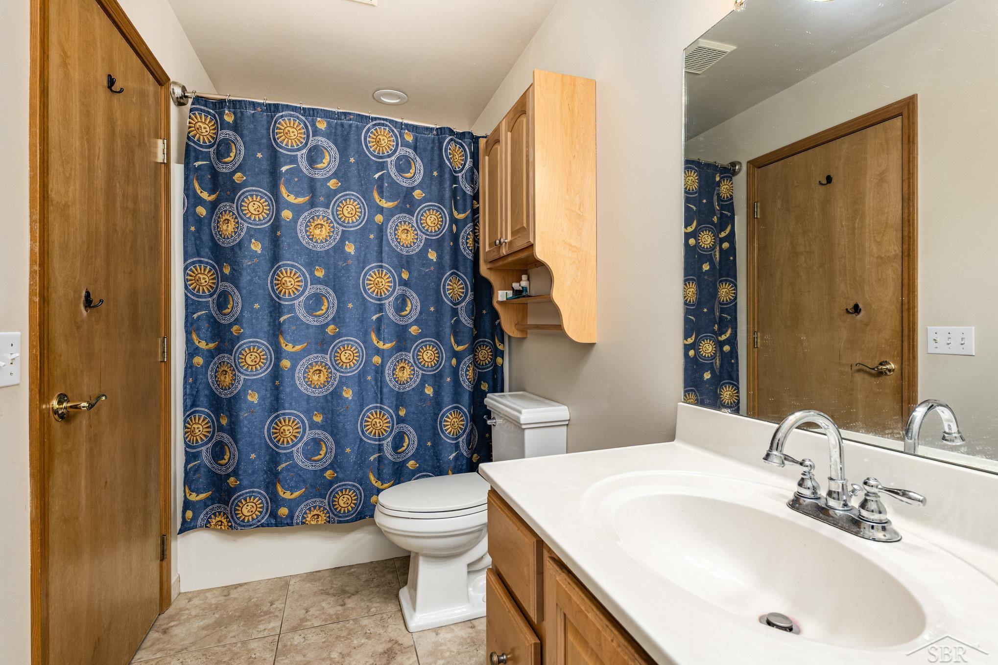 Roscommon, Michigan 48653, United States, 3 Bedrooms Bedrooms, ,2 BathroomsBathrooms,Residential,Active,199490