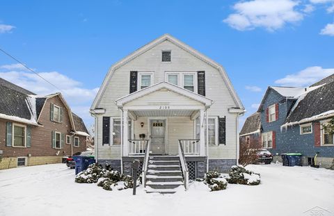 Photo of 2108 6th Street, Bay City, MI 48708 (MLS # 50199050)