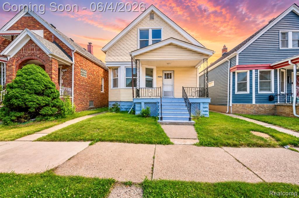 1928 Yemans Street