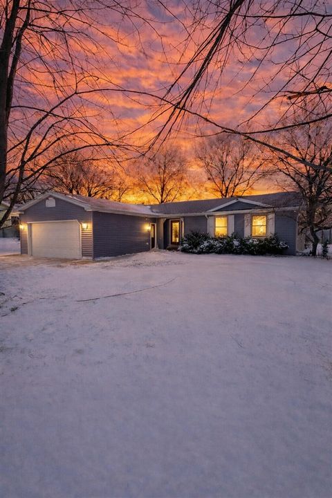 Photo of 909 Barton Street, Otsego, MI 49078 (MLS # 70508174)