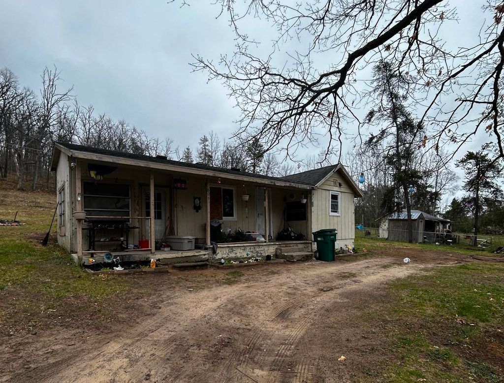 Photo of 601 Eola Road, Harrison, MI 48625 (MLS # 50205941)