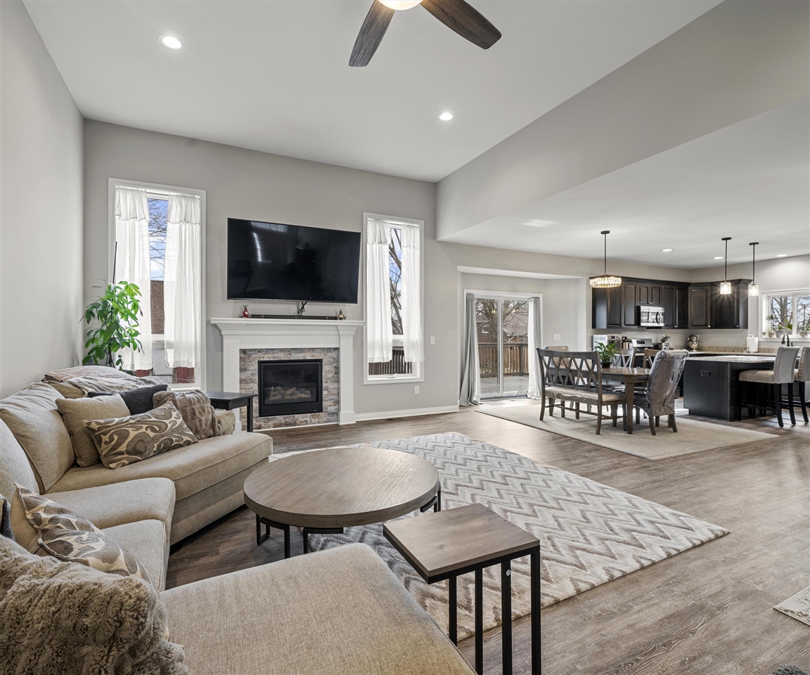 8459 Talon Court