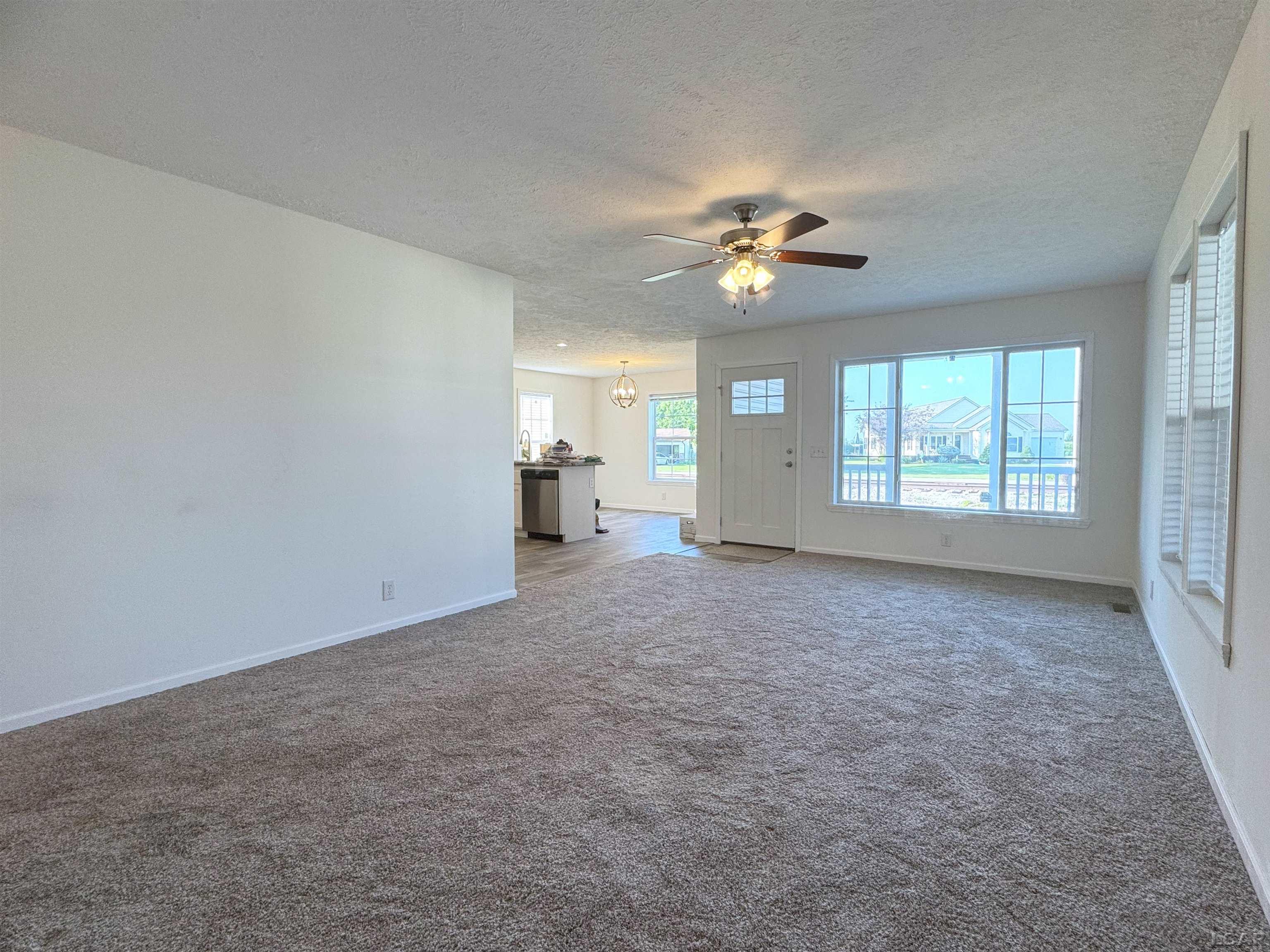 650 West Adrian Street Lot 125