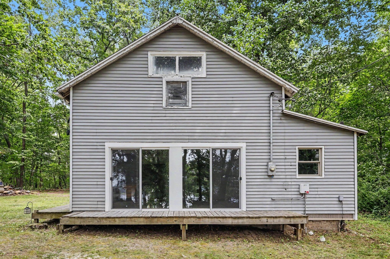 5372 W Guernsey Lake Road