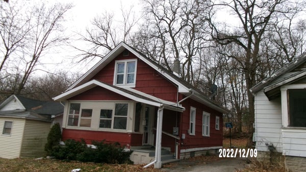 1230 LATHROP ST, LANSING, MI 48912 - Image f45a5ceb00b9f1b026446c67e8d549bf/57656341