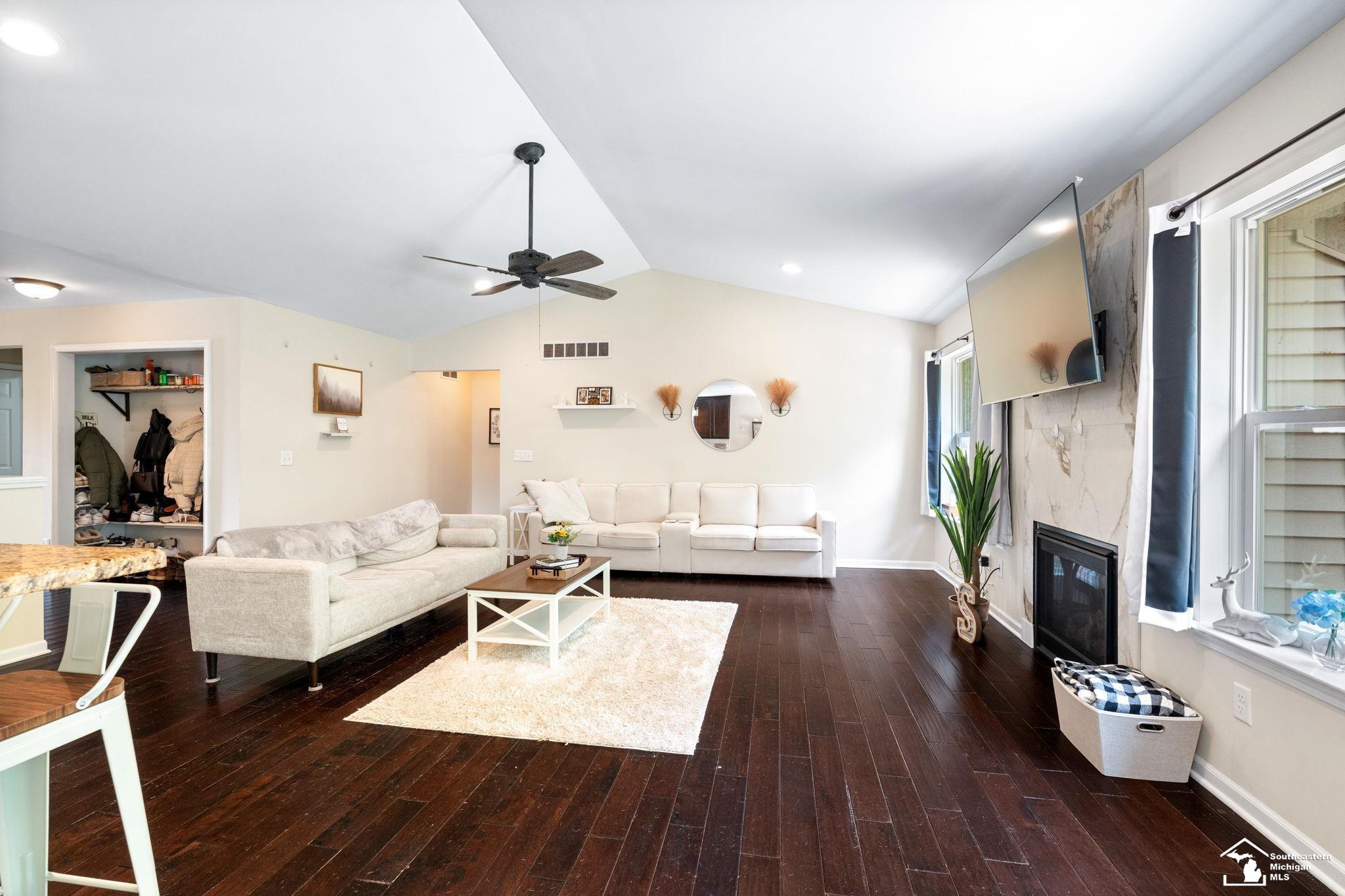 9448 Olde Hickory Lane