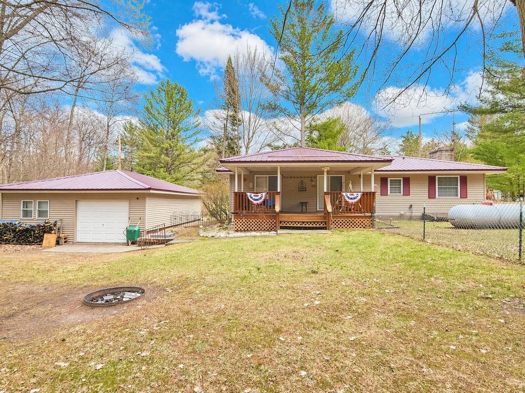 Photo of 1238 Cherry Lane, Harrison, MI 48625 (MLS # 50204446)