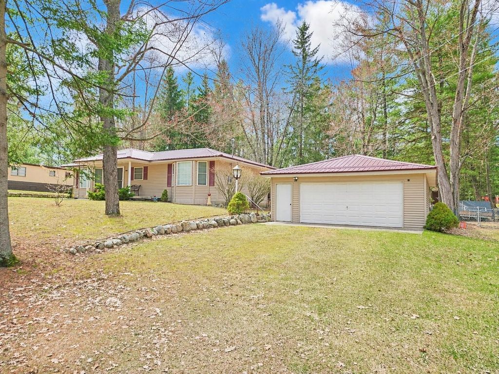 Photo of 1238 Cherry Lane, Harrison, MI 48625 (MLS # 50204446)