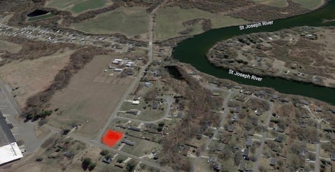 Photo of 2022 Pipestone Road, Benton Harbor, MI 49022 (MLS # 70553420)