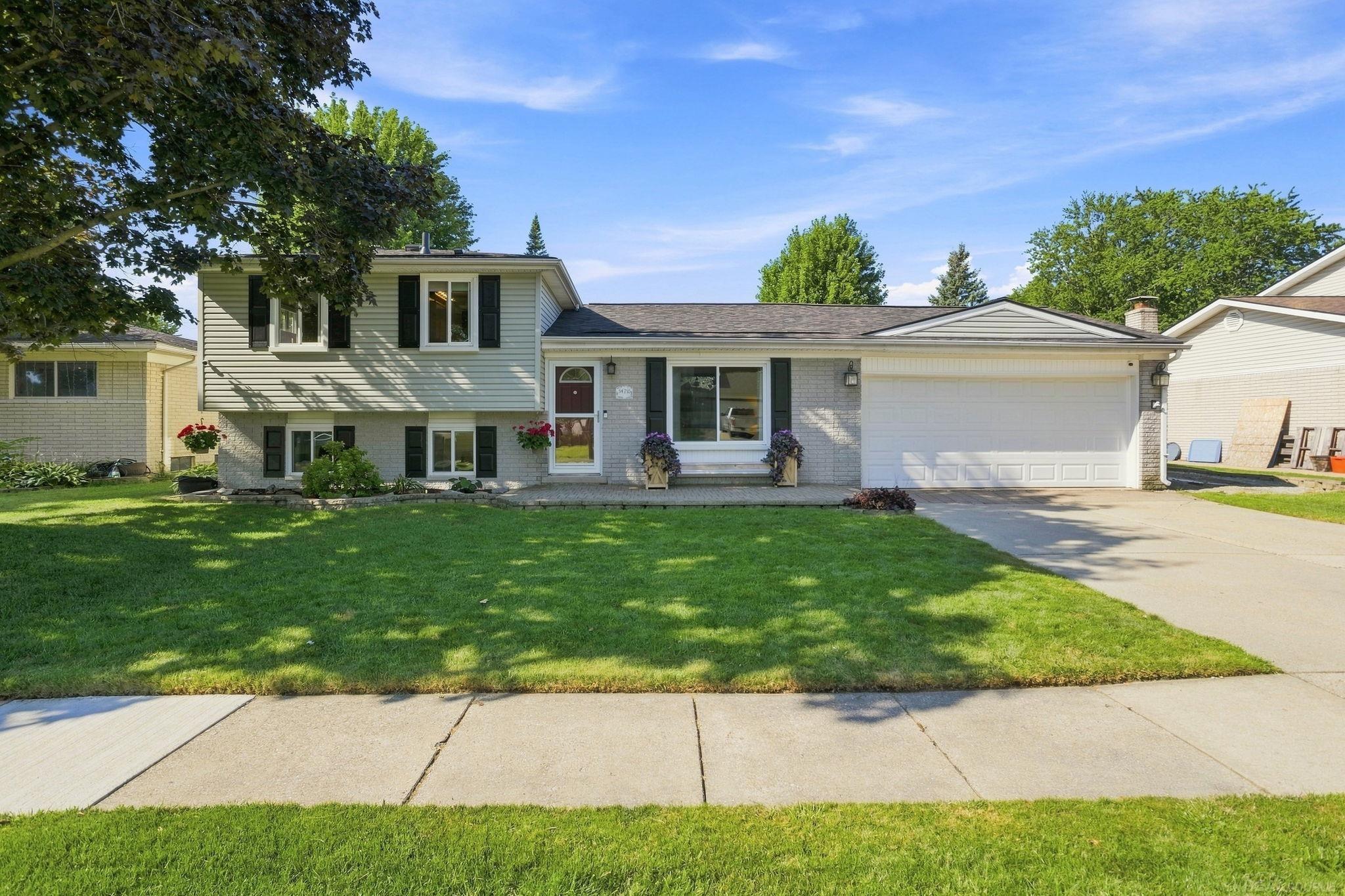 34710 Devonshire Road