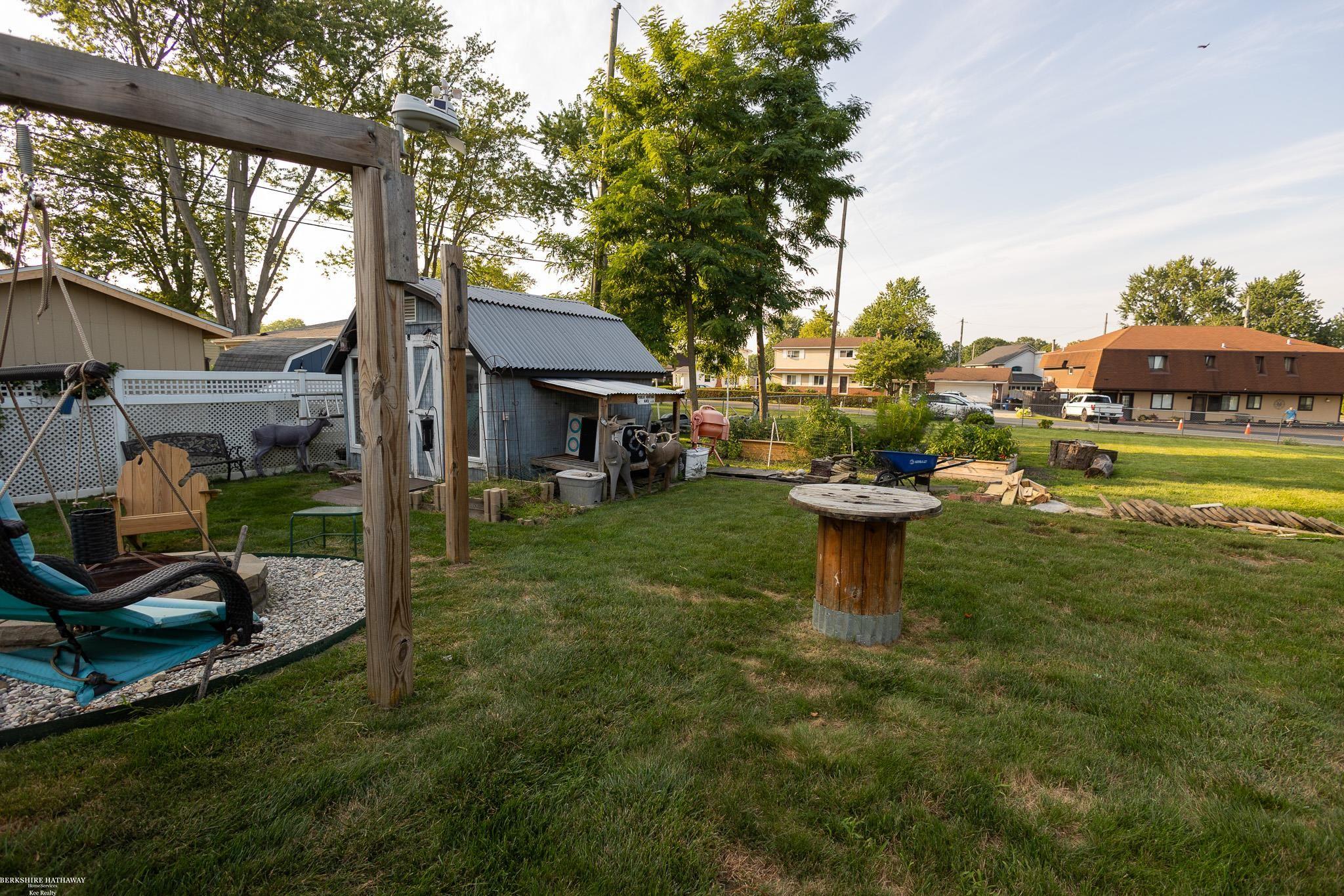 Rockwood, Michigan 48173, United States, 3 Bedrooms Bedrooms, ,2 BathroomsBathrooms,Residential,Active,187983