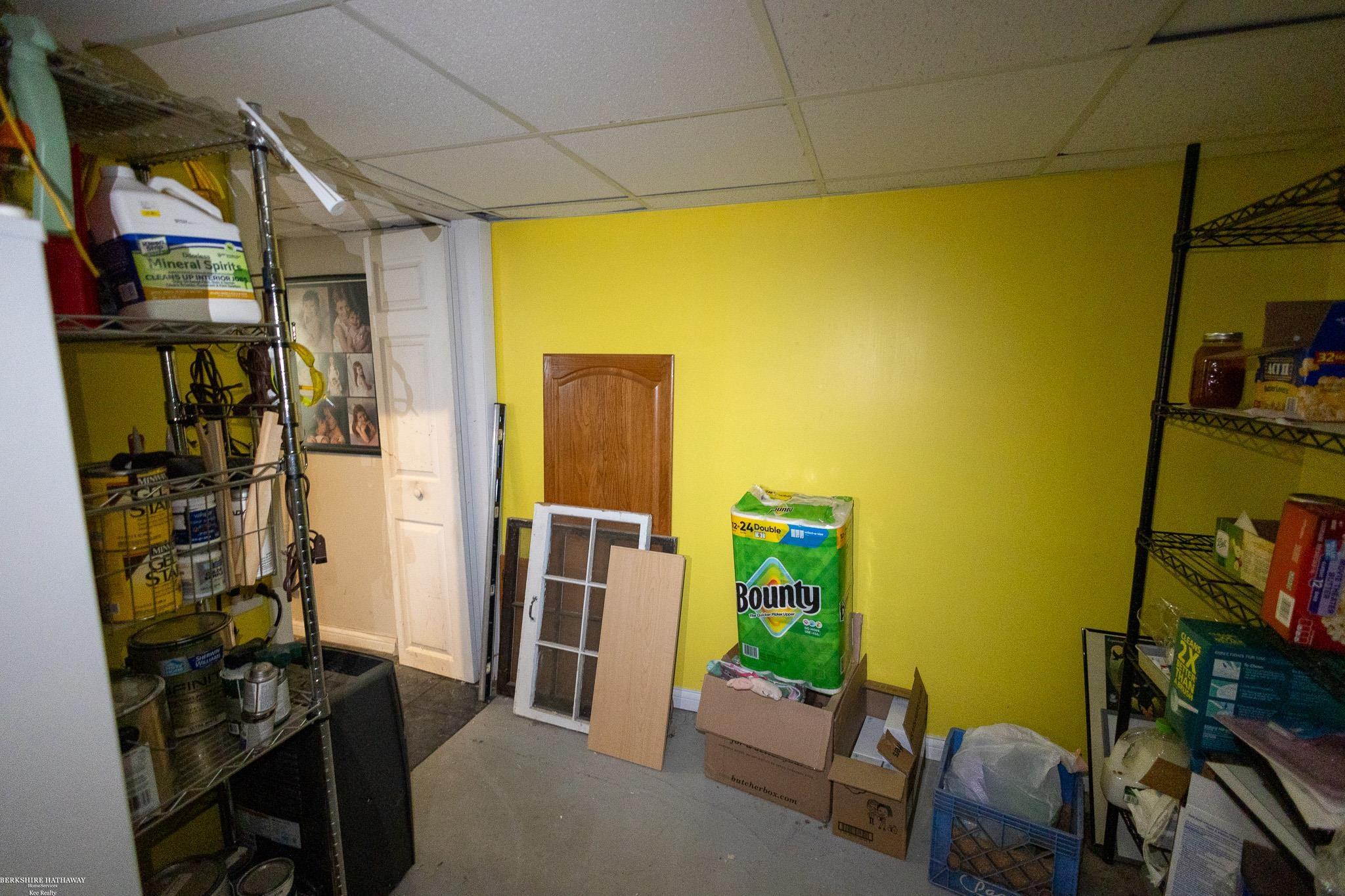 Rockwood, Michigan 48173, United States, 3 Bedrooms Bedrooms, ,2 BathroomsBathrooms,Residential,Active,187983