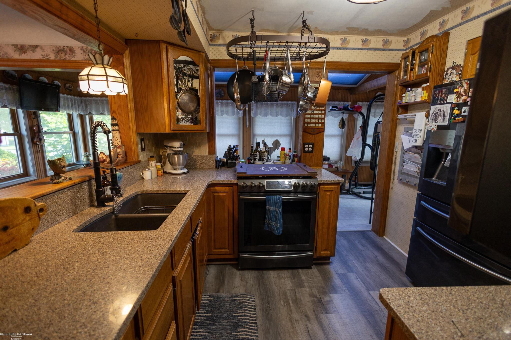 Rockwood, Michigan 48173, United States, 3 Bedrooms Bedrooms, ,2 BathroomsBathrooms,Residential,Active,187983