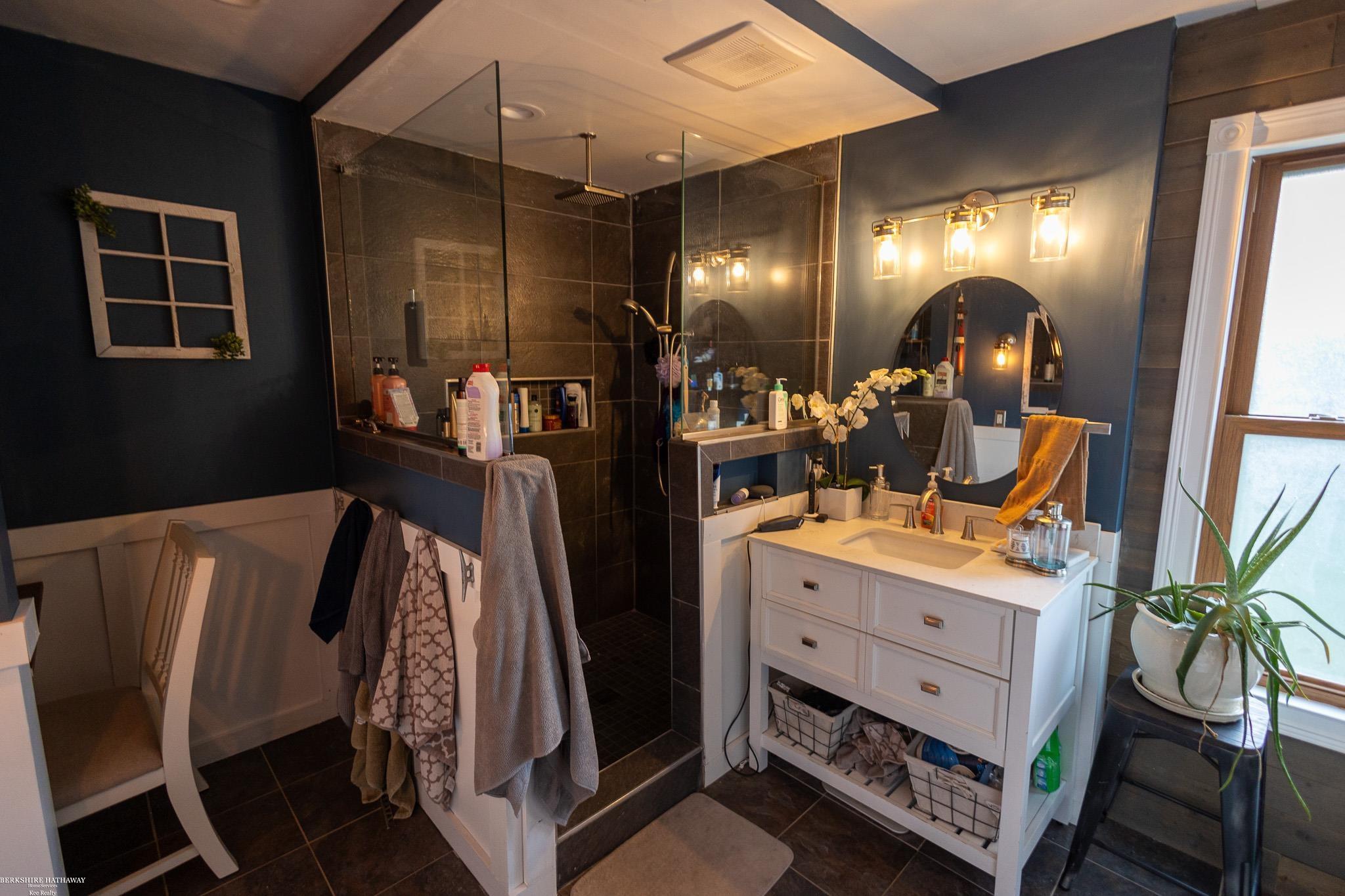 Rockwood, Michigan 48173, United States, 3 Bedrooms Bedrooms, ,2 BathroomsBathrooms,Residential,Active,187983