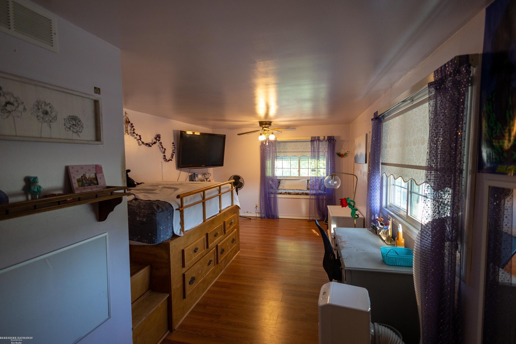 Rockwood, Michigan 48173, United States, 3 Bedrooms Bedrooms, ,2 BathroomsBathrooms,Residential,Active,187983