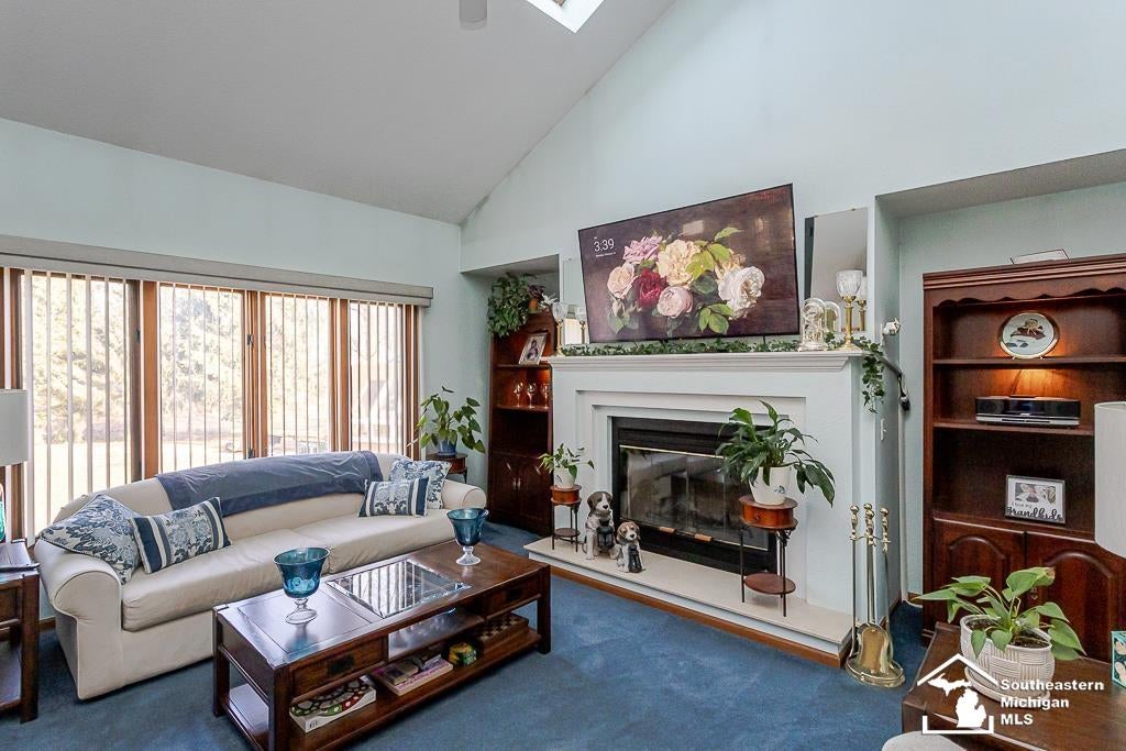 6820 stonegate Drive