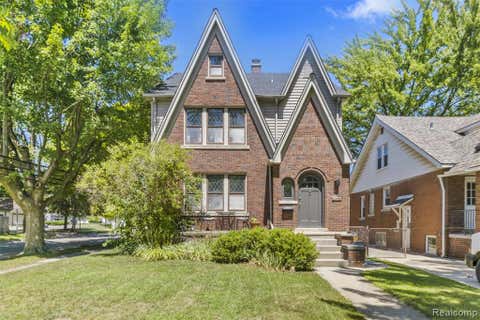 Photo of 903 E 2nd Street, Royal Oak, MI 48067 (MLS # 61024683)