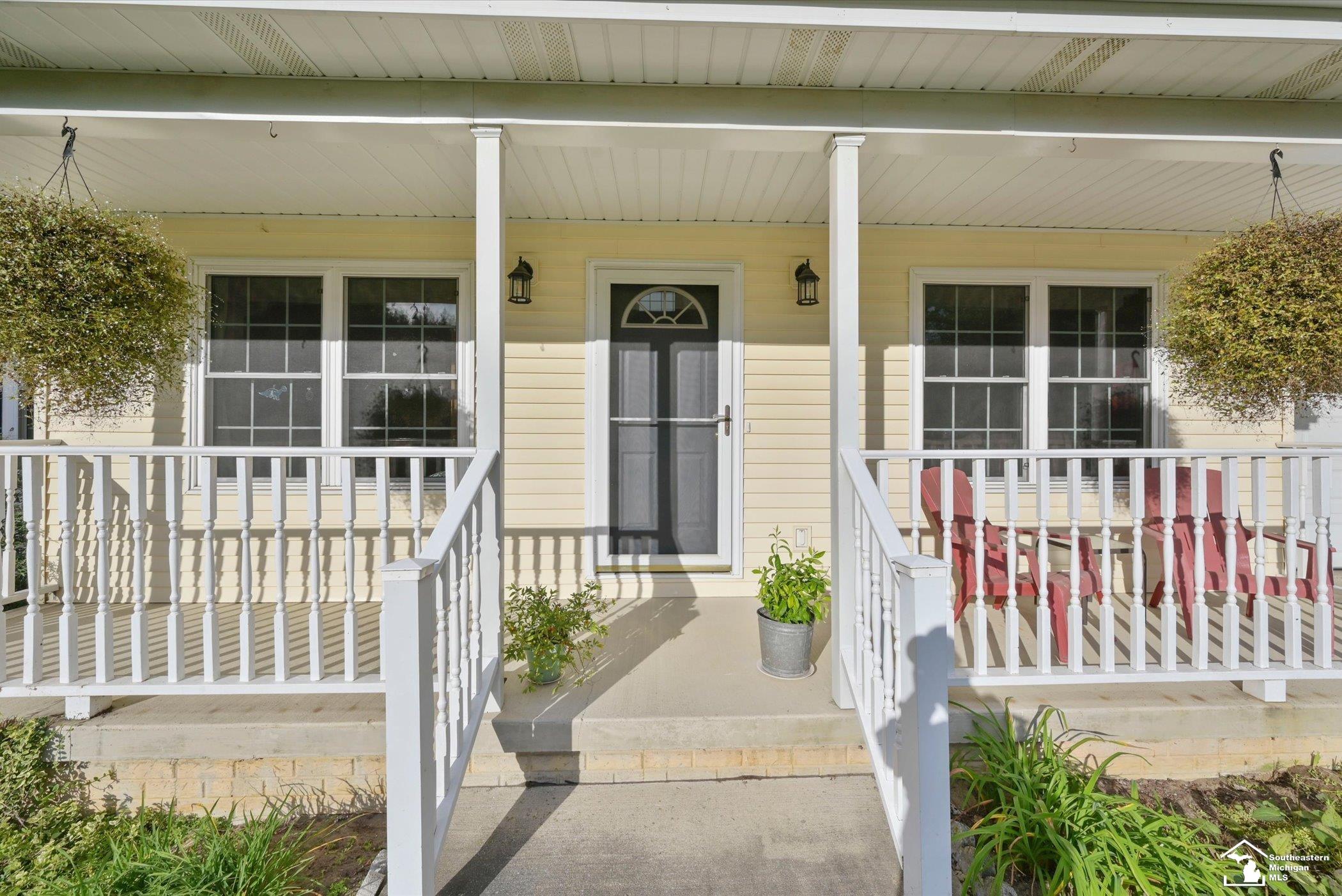 682 Saline Street