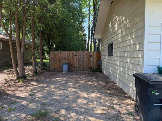 Photo of 3140 Lee St Street, Harrison, MI 48625 (MLS # 50209634)