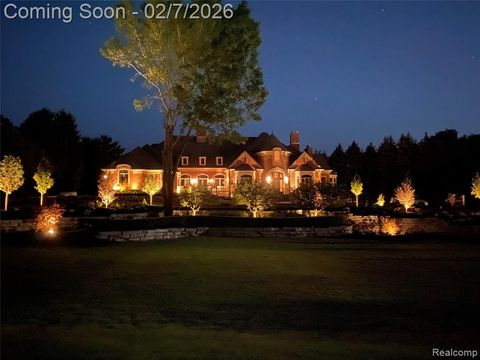 5165 Abbey Road Rochester MI 48306