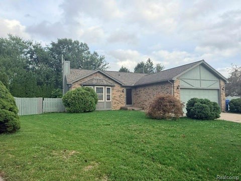 Photo of 4832 Colony Court, Warren, MI 48091 (MLS # 61029866)