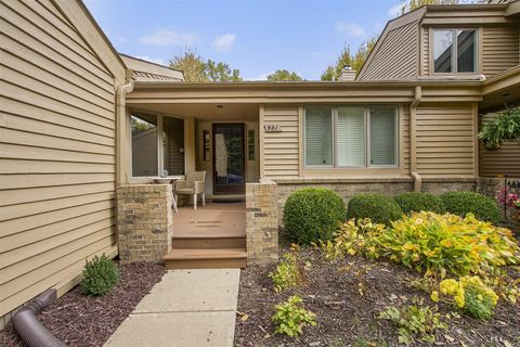 Photo of 501 Woodgrove Drive, Ann Arbor, MI 48103 (MLS # 70518919)