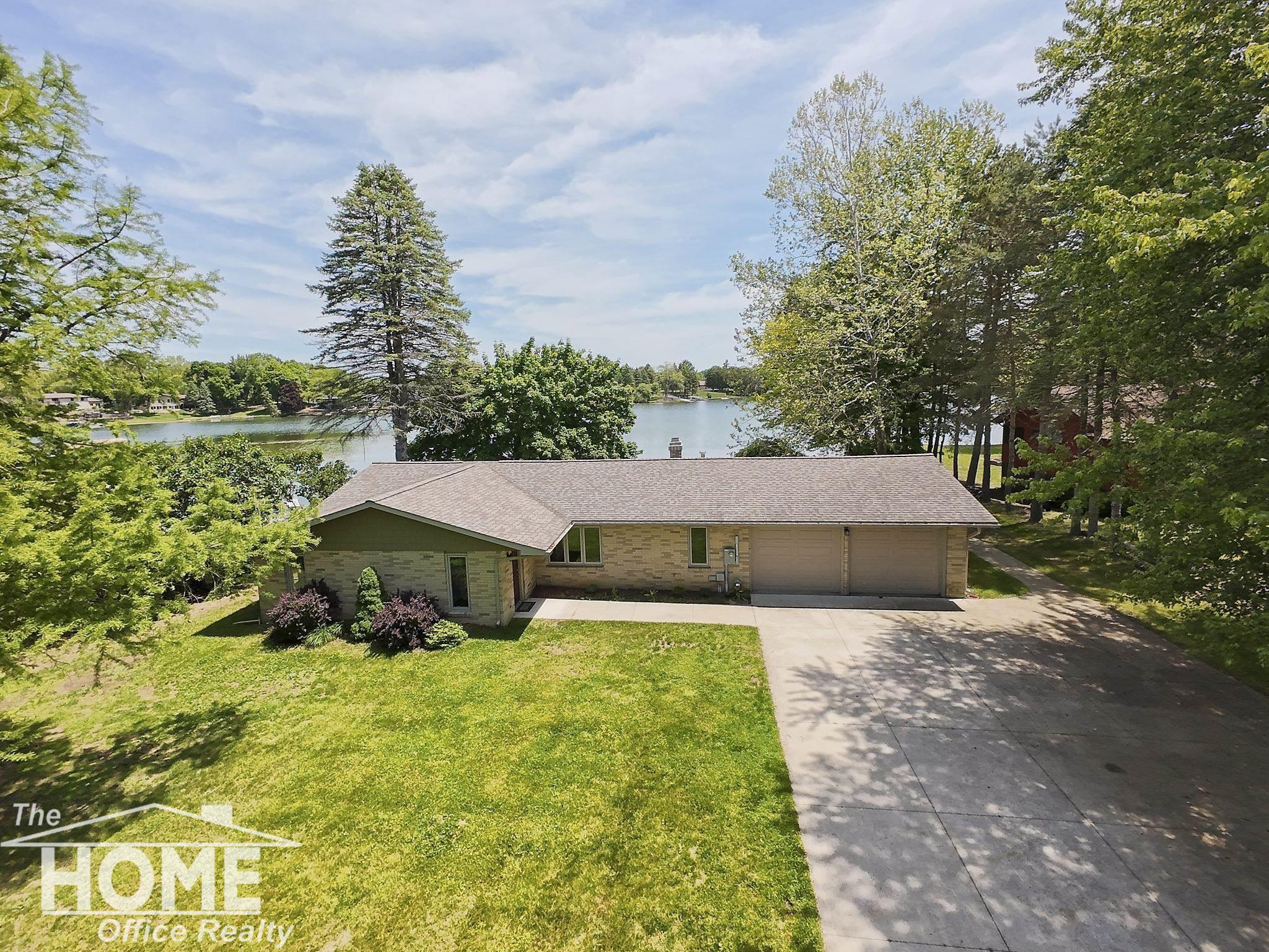 4879 Mohican Trail