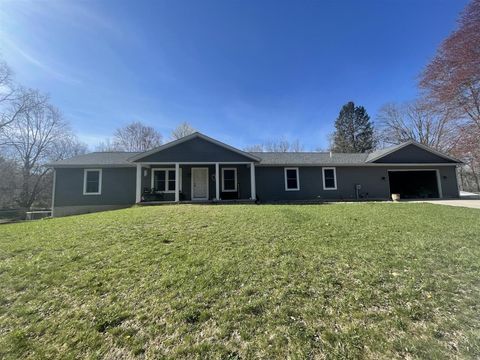 33067 School Street Dowagiac MI 49047