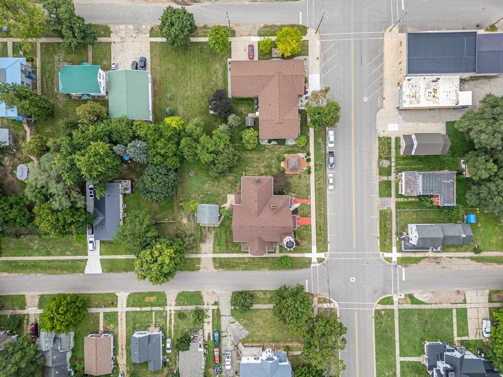 Photo of 222 N Main Street, Ovid, MI 48866 (MLS # 50186219)
