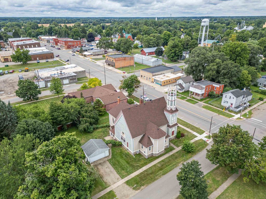 Photo of 222 N Main Street, Ovid, MI 48866 (MLS # 50186219)