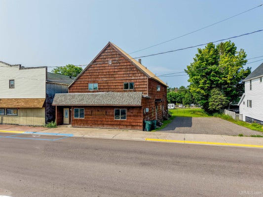 137 LAKE LINDEN AVE, LAURIUM, MI 49913 - Image fabddd263a000ac89e27ec8215cd1bc6/3250878384