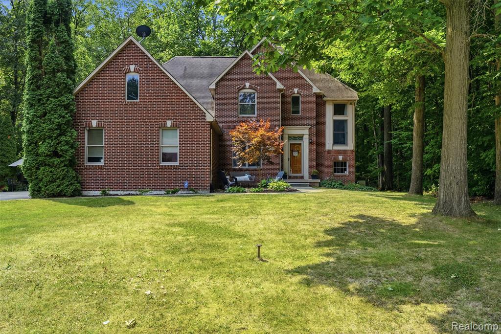 9293 Oakview Drive