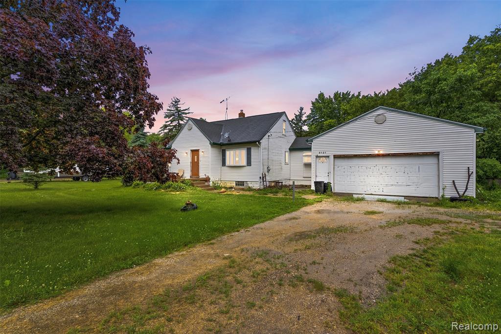 5121 Lippincott Boulevard