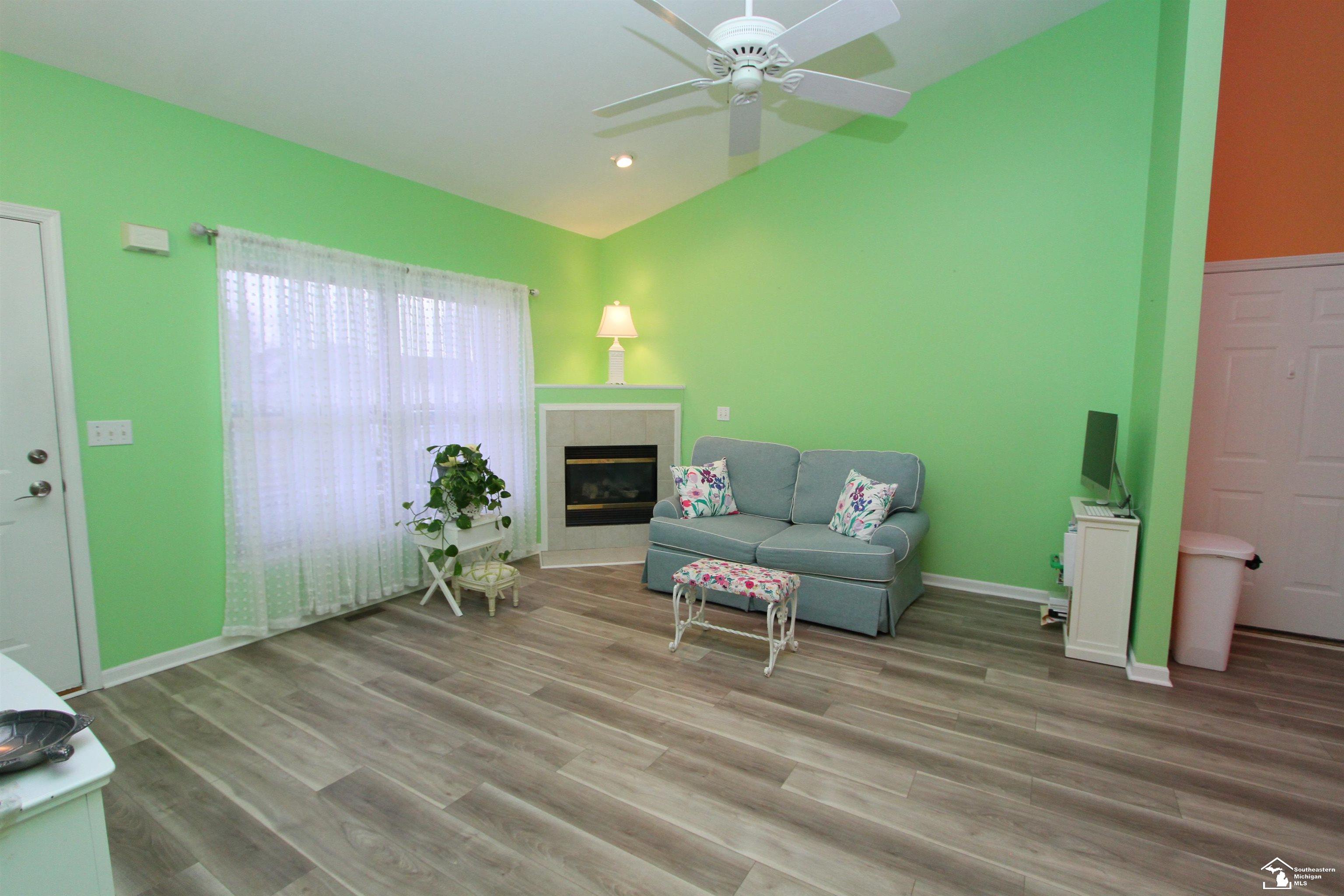 5270 Sprucewood Drive Unit #14