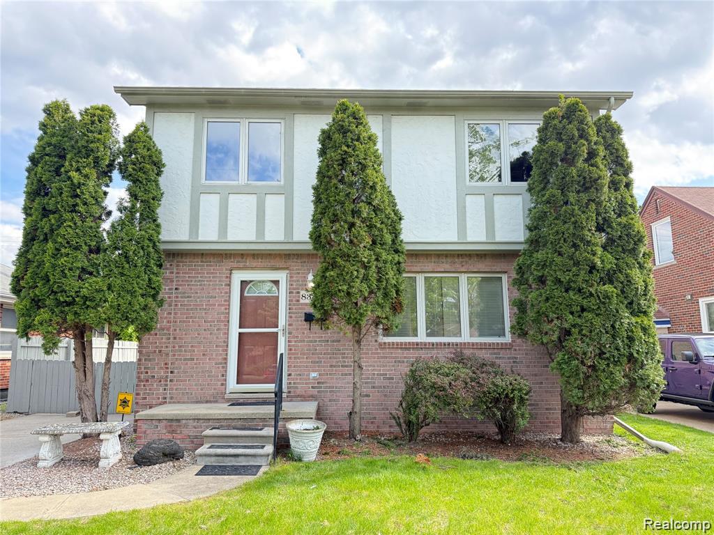 8334 McKinley