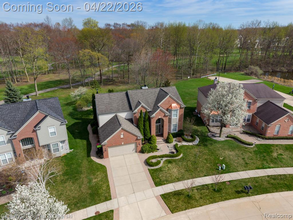 48742 Tanglewood Drive