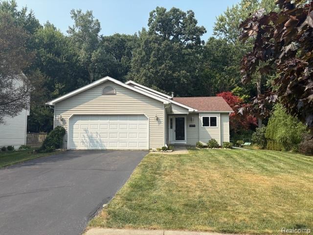 2674 Onagon Trail Trail