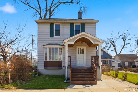 Photo of 41 W George Avenue, Hazel Park, MI 48030 (MLS # 60994385)