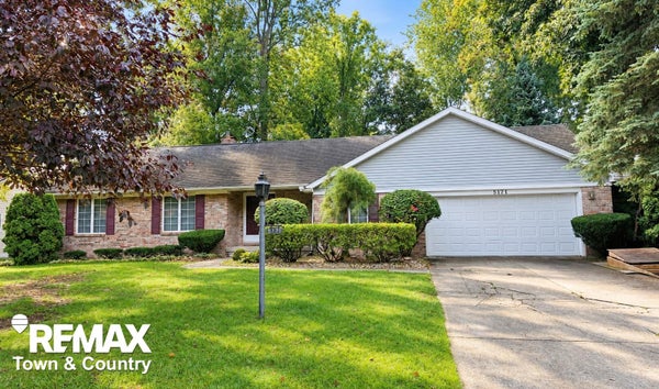 5171 LIN HILL DR, SWARTZ CREEK, MI 48473 - Image fc807ea5a46000c29997167c5259d45e/2368948222